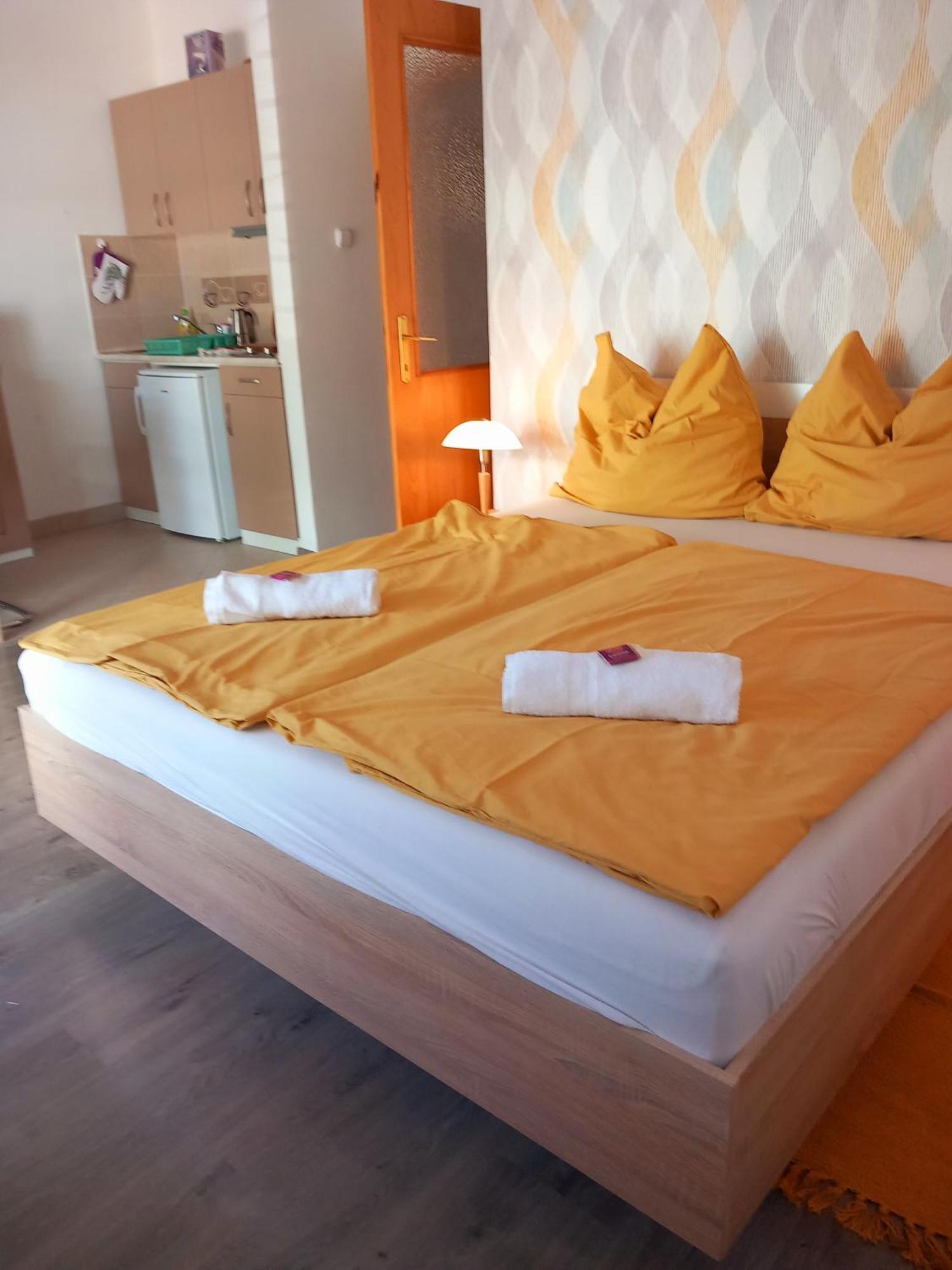 Lavender Apartment Heviz Ngoại thất bức ảnh