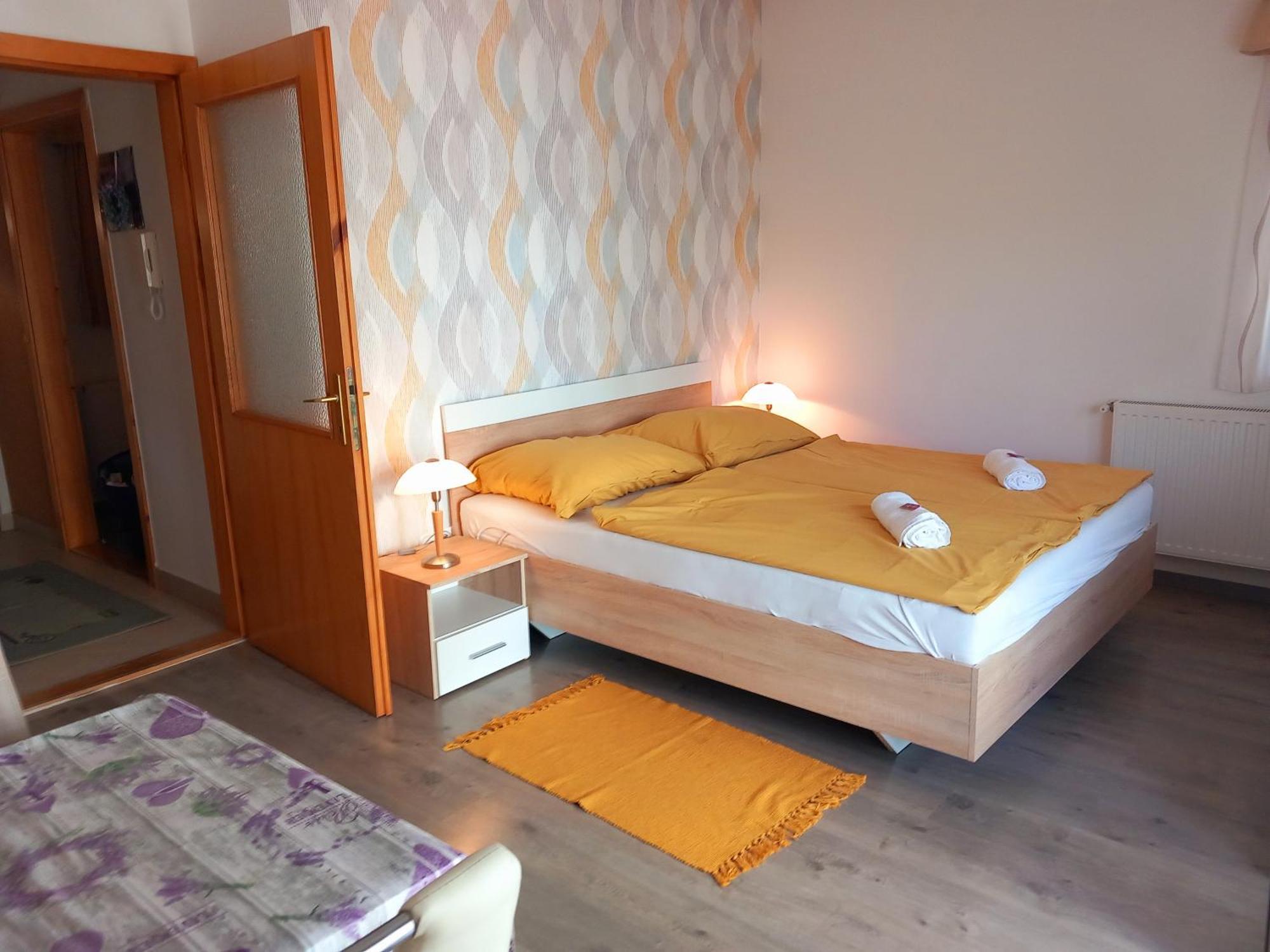 Lavender Apartment Heviz Ngoại thất bức ảnh